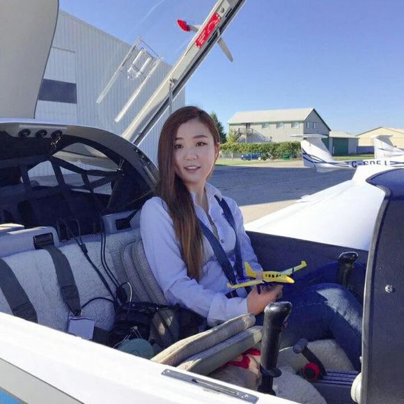 Meet your Posher, Seulah - Picture 1 of 1